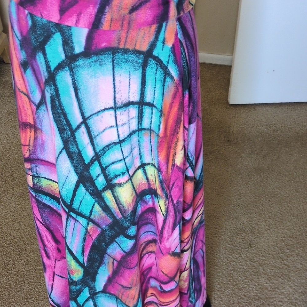 Copper Key Multicolor Abstract 2 Piece Top & Maxi Skirt Set - Picture 7 of 9